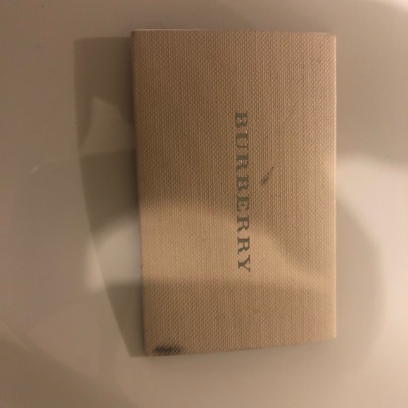 Burberry shoes - Picture 8 of 8